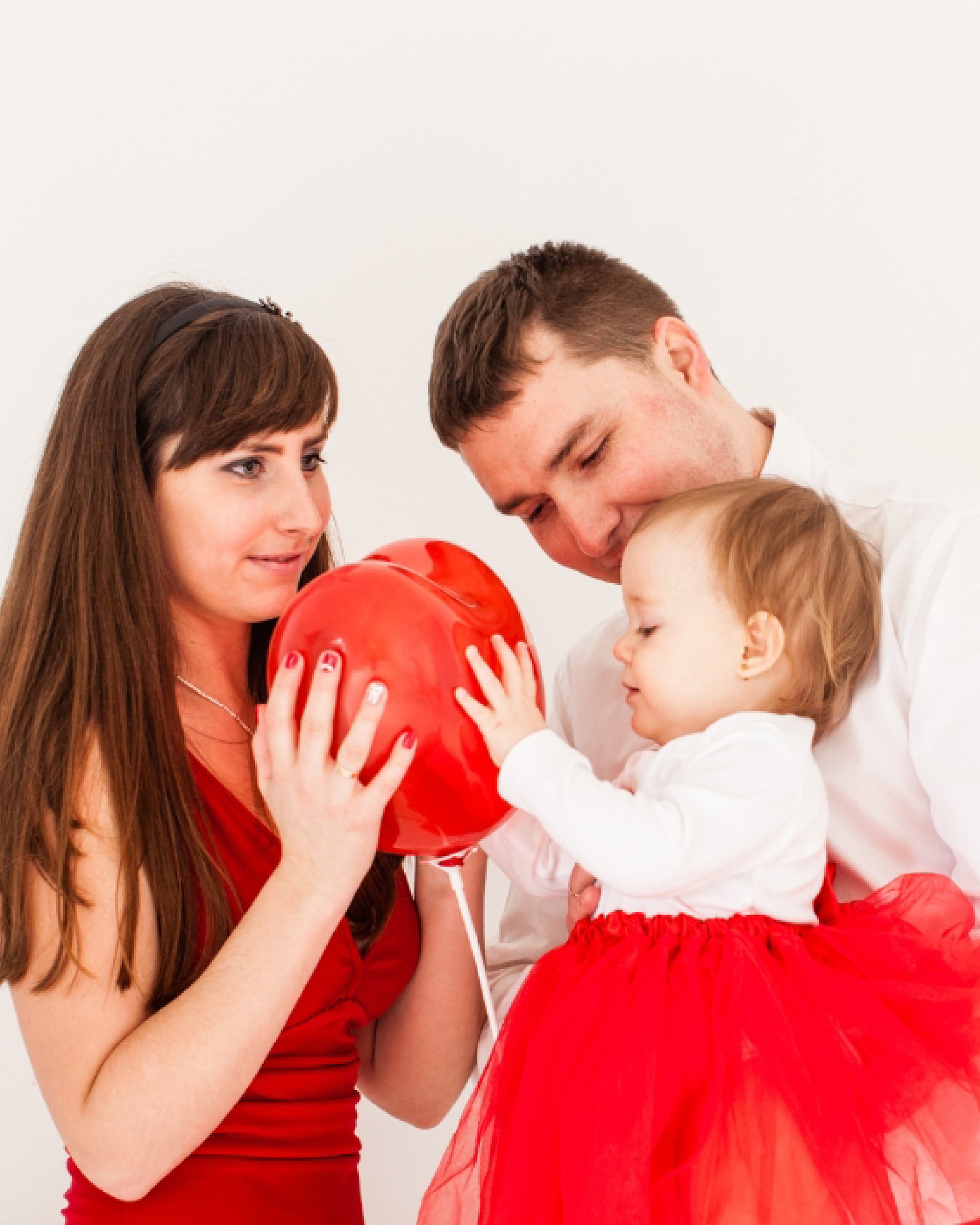 Crafting New Traditions: Celebrate Valentine's Day with the Whole Family